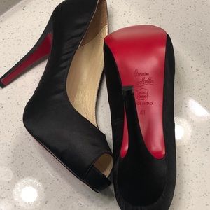 Christian Louboutin Satin 41 Open Toe Pumps